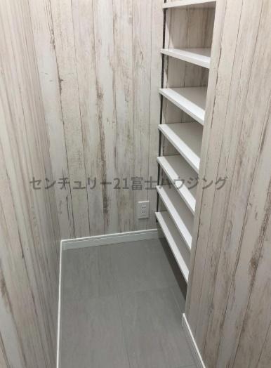 �_�ސ쌧������s���C��4���ڂ̒��Ã}���V�����̌���