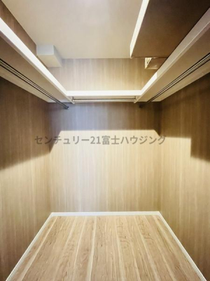 �_�ސ쌧������s���C�ݓ�6���ڂ̐V�z��ˌ��Ă̎��[