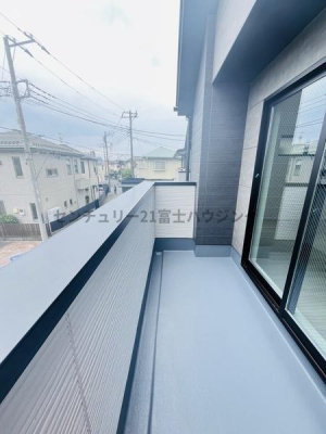 �_�ސ쌧������s���C�ݖk5���ڂ̐V�z��ˌ��Ẵo���R�j�[