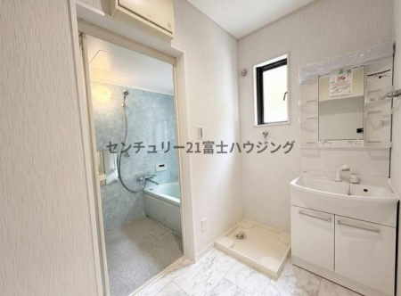 �_�ސ쌧���q�s�֒J�̒��È�ˌ��Ă̐��ʑ�E���ʏ�