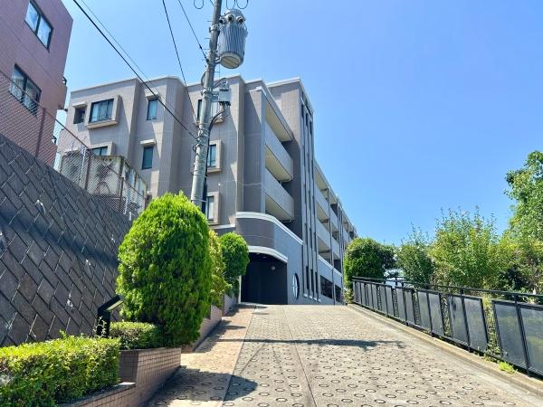 �_�ސ쌧���q�s�␣ 700-4�̒��Ã}���V�����̂��̑����n