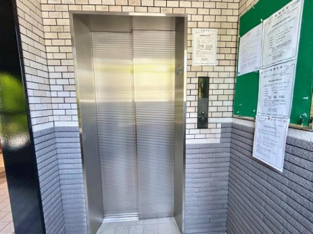 �_�ސ쌧���q�s�␣ 700-4�̒��Ã}���V�����̂��̑����p��