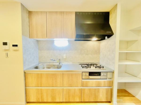 �_�ސ쌧����s��� 5056-4�̒��Ã}���V�����̃L�b�`��