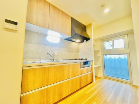 �_�ސ쌧����s��� 5056-4�̒��Ã}���V�����̃L�b�`��