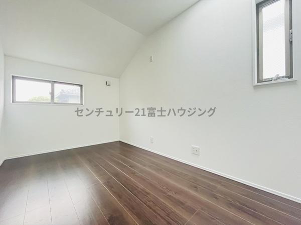 �_�ސ쌧������s�l�{��̐V�z��ˌ��Ă̗m��