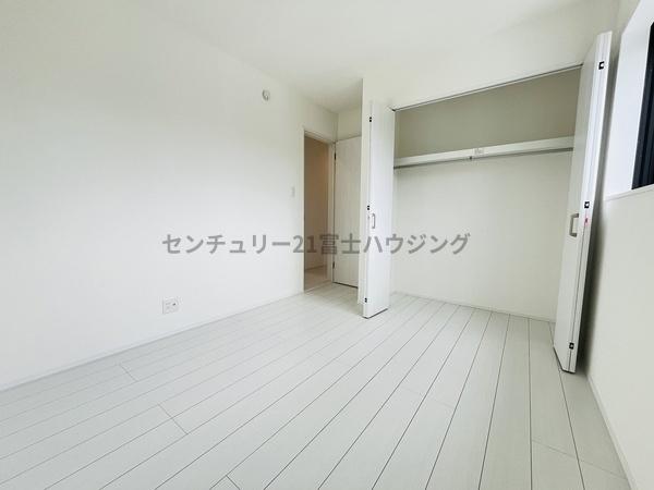 �_�ސ쌧������s�l�V���̐V�z��ˌ��Ă̗m��