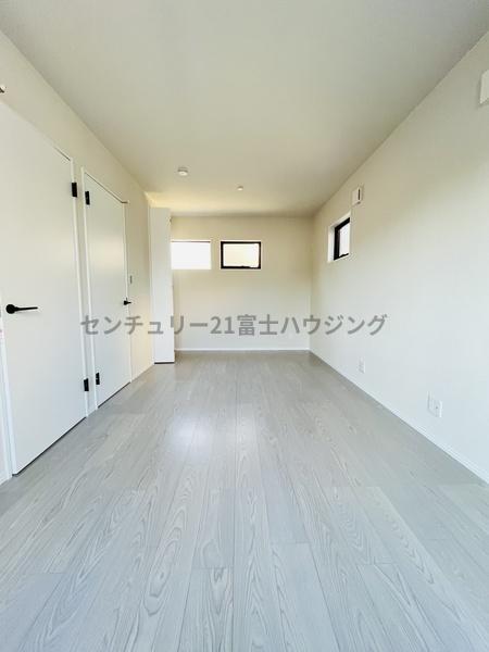 �_�ސ쌧������s���c1���ڂ̐V�z��ˌ��Ẵ��r���O�ȊO�̋���