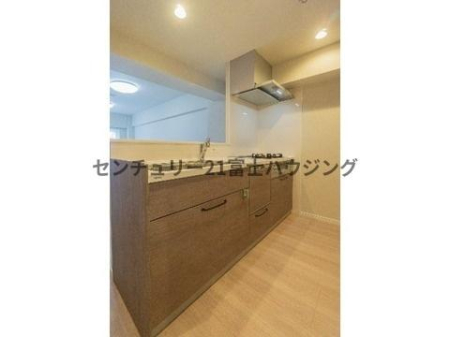 �_�ސ쌧����s�����C��2���ڂ̒��Ã}���V�����̃L�b�`��