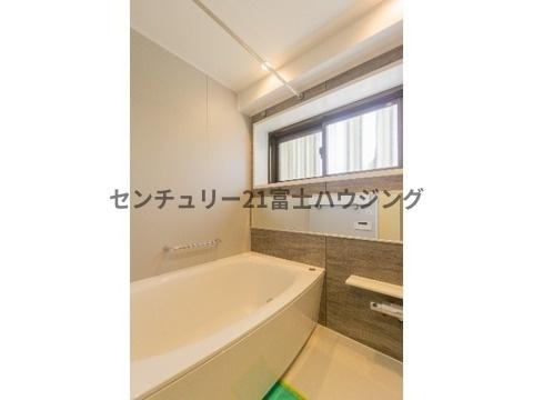 �_�ސ쌧����s�����C��2���ڂ̒��Ã}���V�����̗���