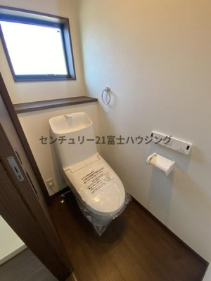 �_�ސ쌧������s����1���ڂ̐V�z��ˌ��Ẵg�C��