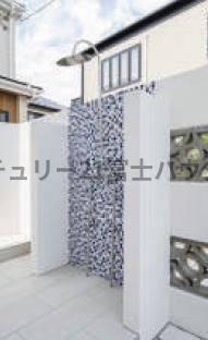�_�ސ쌧����s�ғ�6���ڂ̐V�z��ˌ��Ă̂��̑����n