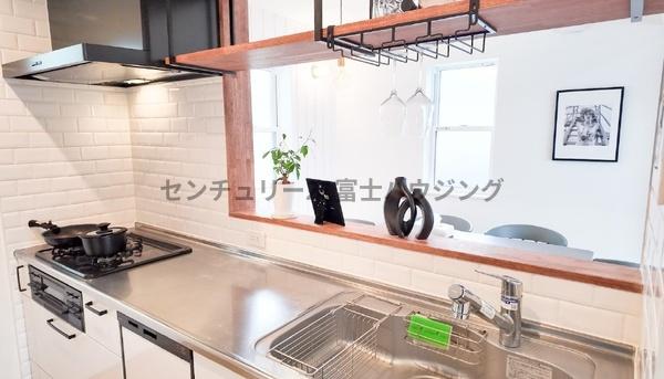 �_�ސ쌧������s�l�|4���ڂ̒��È�ˌ��ẴL�b�`��