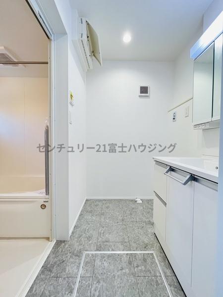 �_�ސ쌧������s�\�ԍ�2���ڂ̐V�z��ˌ��Ă̐��ʑ�E���ʏ�