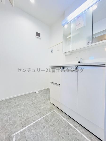 �_�ސ쌧������s�\�ԍ�2���ڂ̐V�z��ˌ��Ă̐��ʑ�E���ʏ�