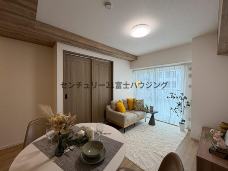 �_�ސ쌧����s�Ó��1���ڂ̒��Ã}���V�����̃��r���O