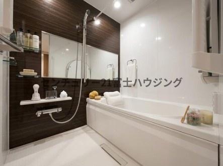 �_�ސ쌧���q�s���{�̒��Ã}���V�����̗���