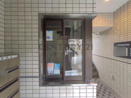 �_�ސ쌧����s�ғ��V��3���ڂ̒��Ã}���V�����̃G���g�����X