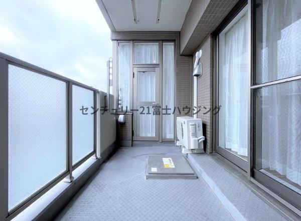 �_�ސ쌧������s�\�ԍ�3���ڂ̒��Ã}���V�����̃o���R�j�[