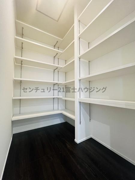 �_�ސ쌧������s���v�ۂ̐V�z��ˌ��ẴL�b�`��