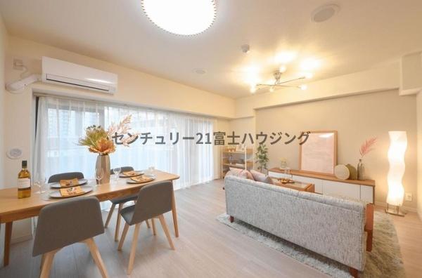 �_�ސ쌧����s����̒��Ã}���V�����̃��r���O