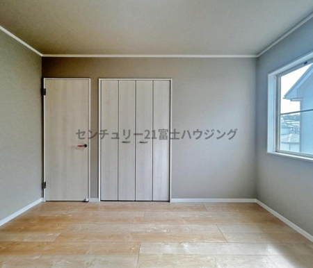 �_�ސ쌧����s�{����2���ڂ̒��È�ˌ��Ă̗m��