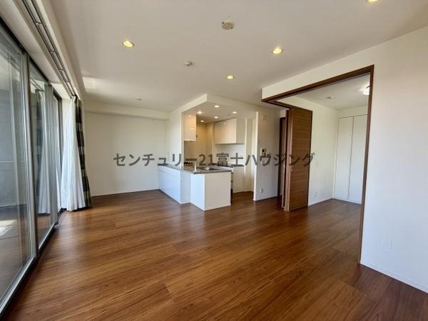 �_�ސ쌧����s�����k2���� 5-6�̒��Ã}���V�����̃��r���O