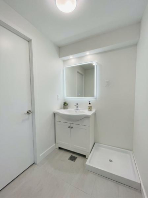 �_�ސ쌧����s�H��3���ڂ̒��Ã}���V�����̐��ʑ�E���ʏ�