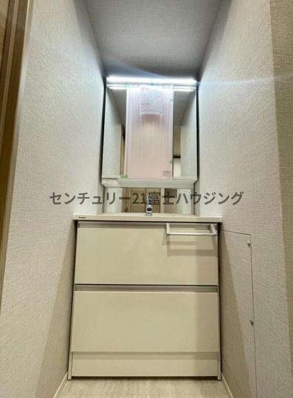�_�ސ쌧����s�쓡��̒��Ã}���V�����̐��ʑ�E���ʏ�