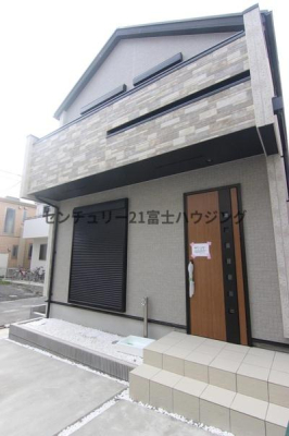 �_�ސ쌧������s���c2���ڂ̐V�z��ˌ��Ă̌��n�O�ώʐ^