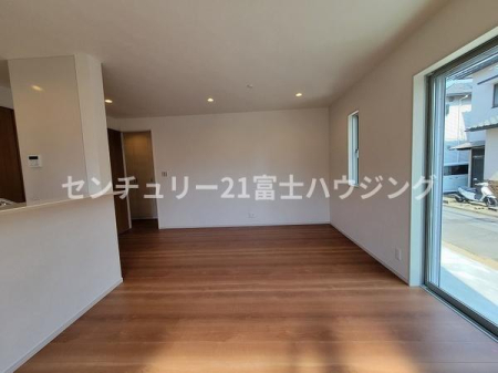 �_�ސ쌧������s�����̒��È�ˌ��Ẵ��r���O