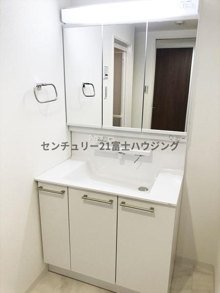 �_�ސ쌧������s�ԉH���̒��Ã}���V�����̐��ʑ�E���ʏ�