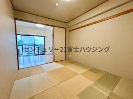 �_�ސ쌧������s�΂��l�̒��Ã}���V�����̘a��